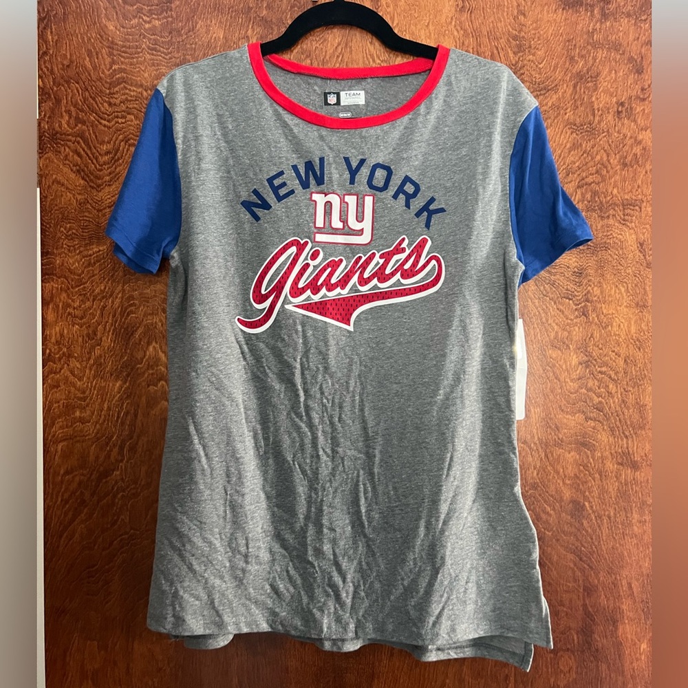 NWT NFL Women's NY Giants Gray and Red Team‎ Apparel